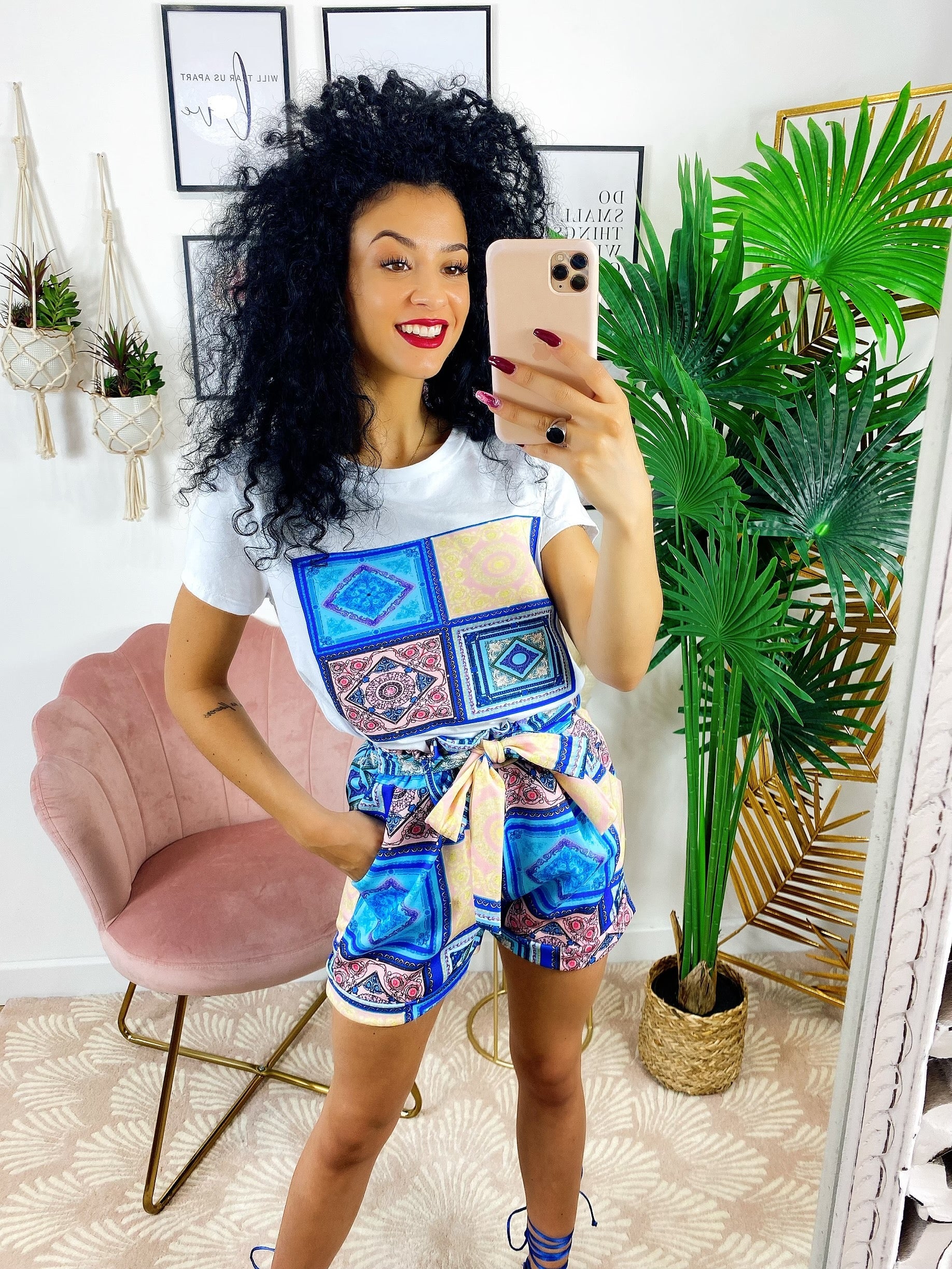 Completo etnico Short e t-shirt base Blu