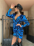 Abito zebrato con Rouches blu elettrico nero