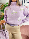 Maglione collo alto con rose lilla