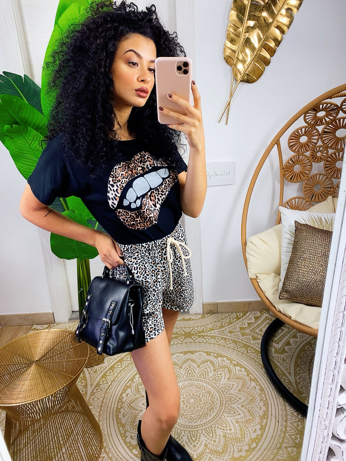 Completo sportivo maglia e short maculato