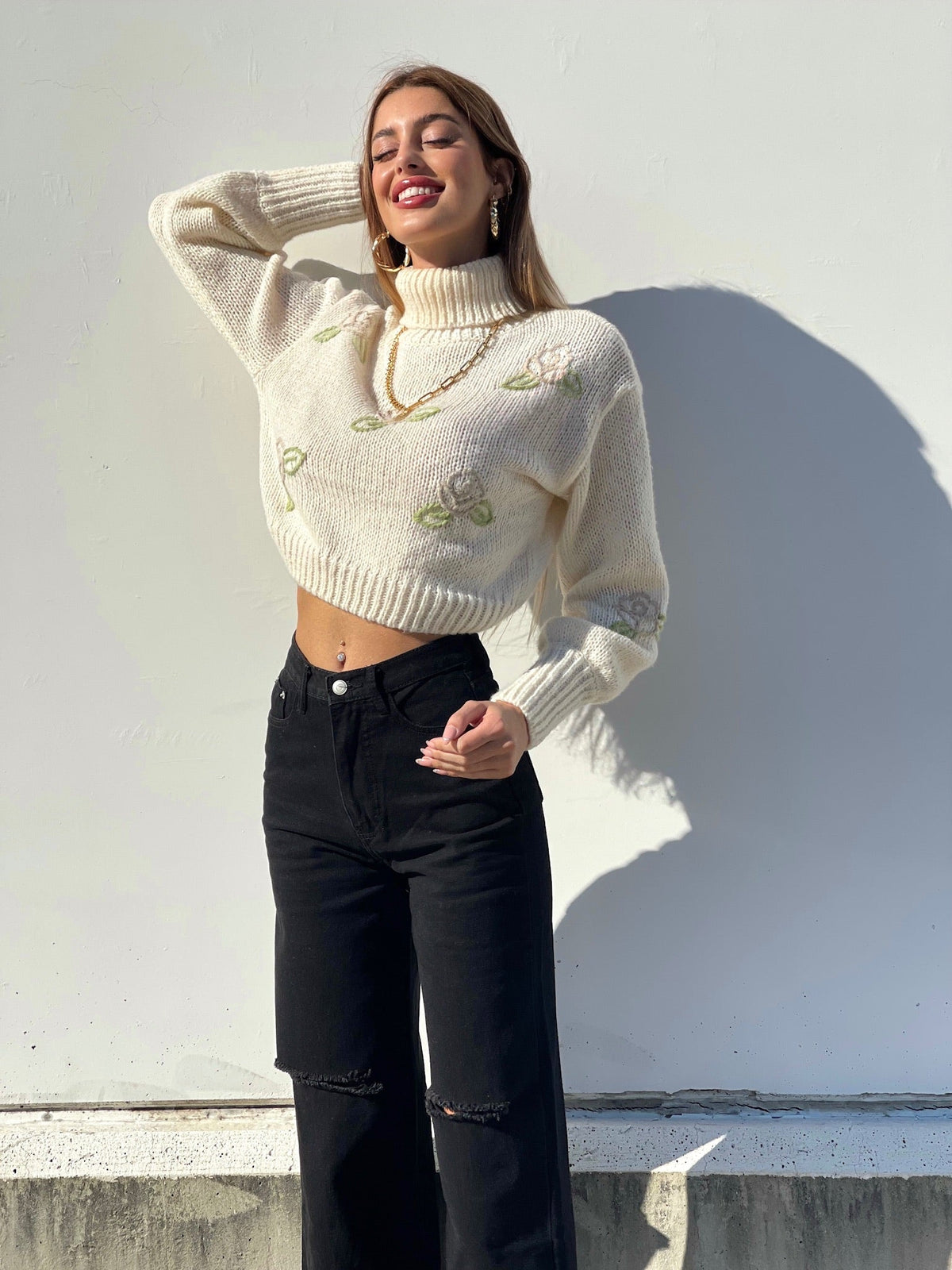 Maglione collo alto con rose Panna