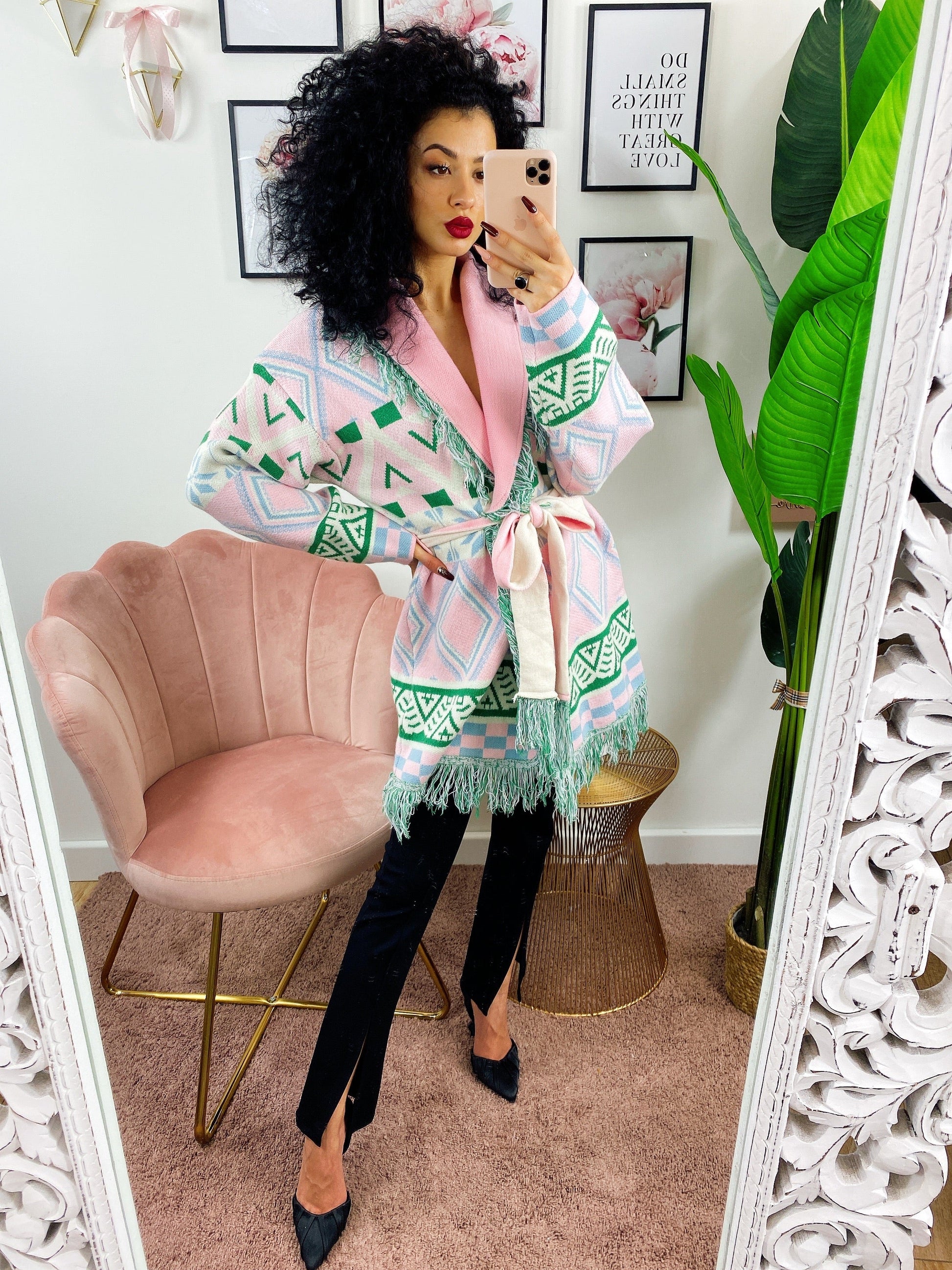Cardigan frange e cinta rosa e verde