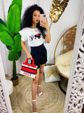 T-shirt con stampa love