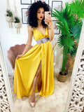 Abito in raso con maxi spacco Giallo