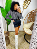 Maglione a collo alto nero bianco