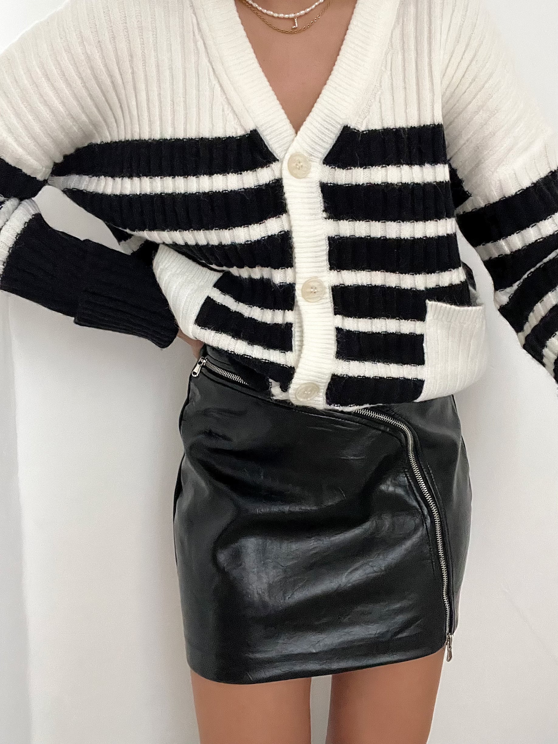 Cardigan bianco e nero