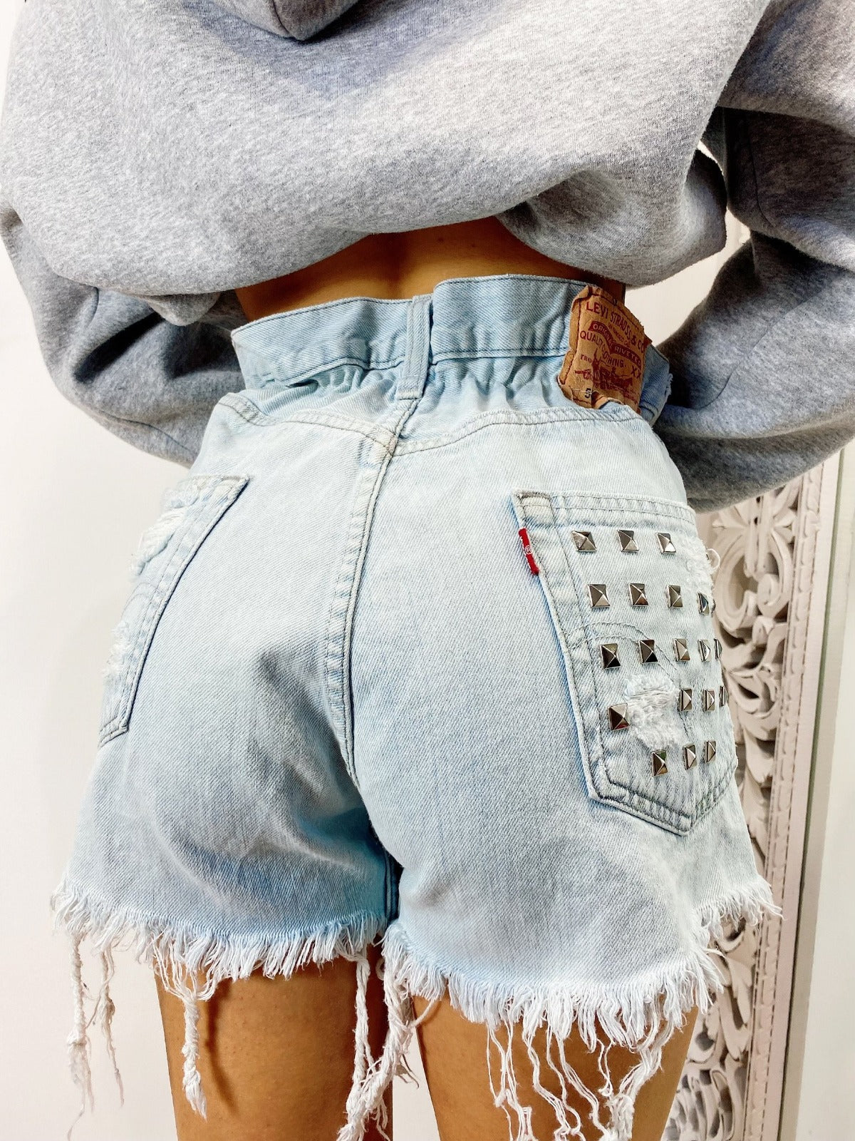Short Levi’s Vintage con Borchie bagno Chiaro