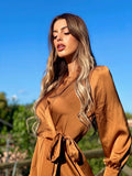 Abito in raso camel