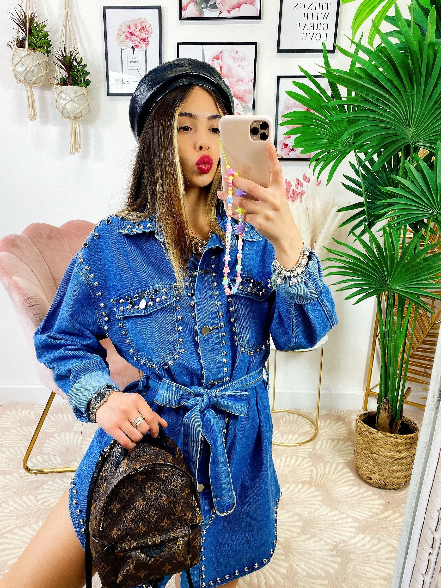 Abito Denim con borchie