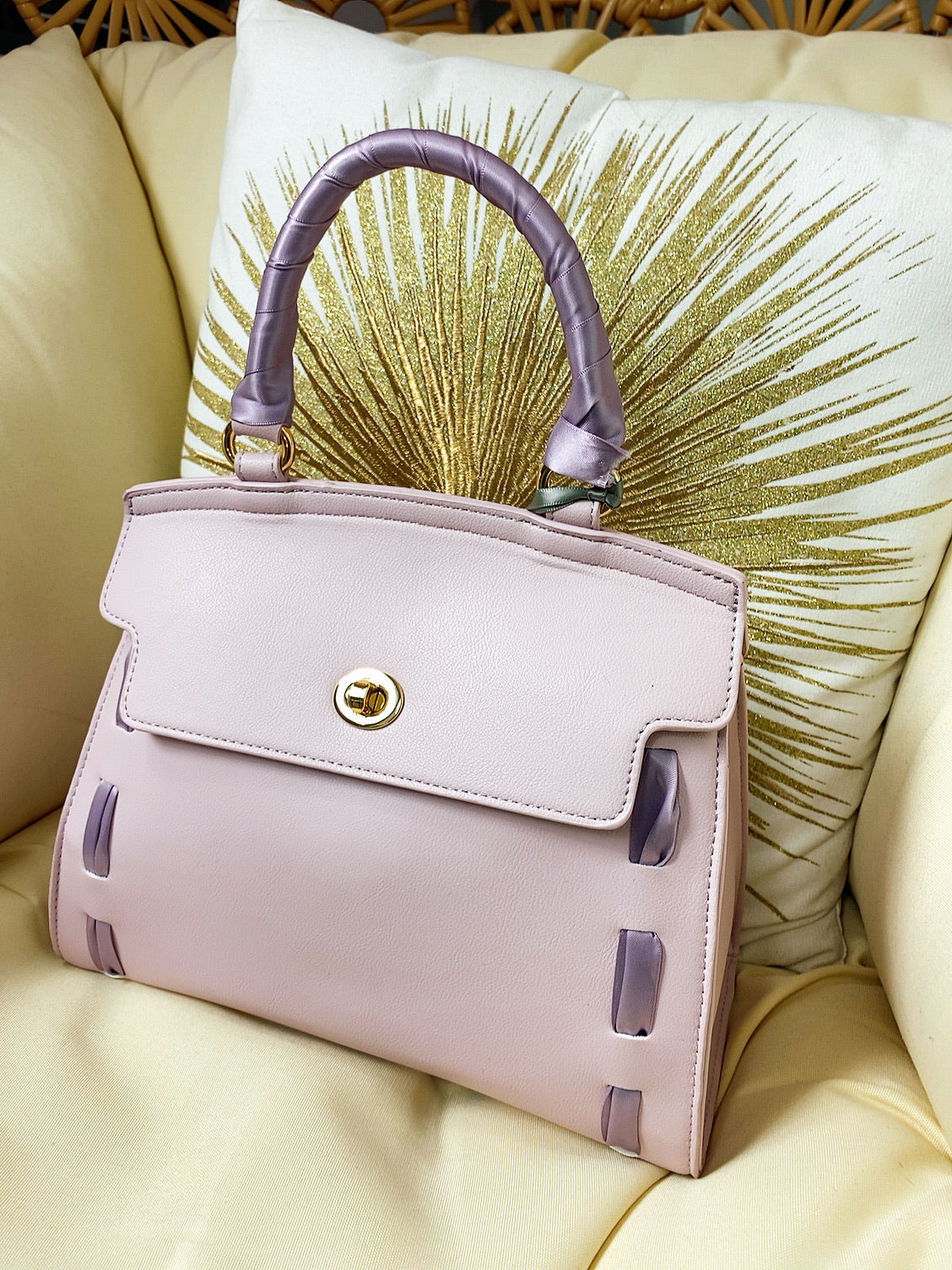 Bag lilla con lacci in raso