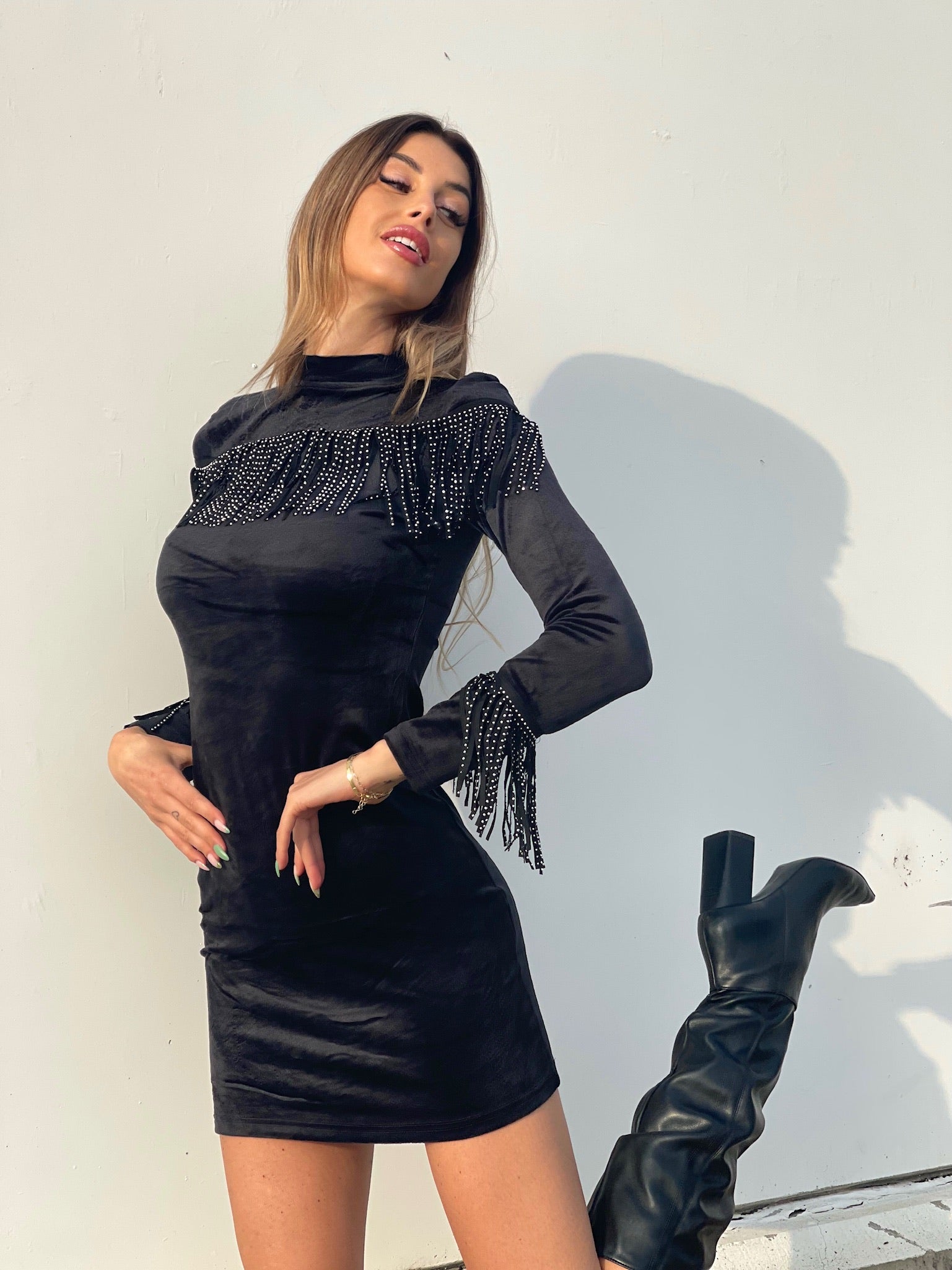 Abito in velluto con frange argento