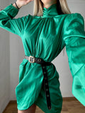 Abito in raso verde smeraldo
