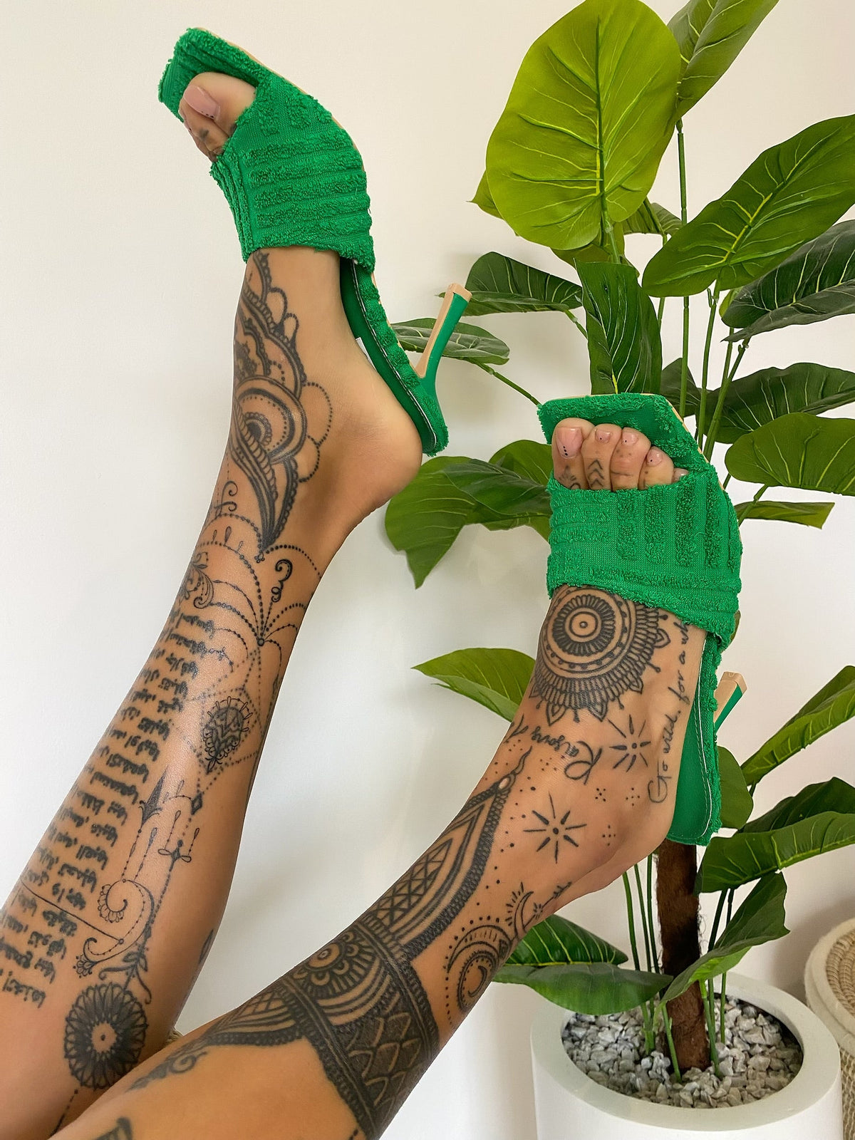 Ciabatta verde punta quadrata