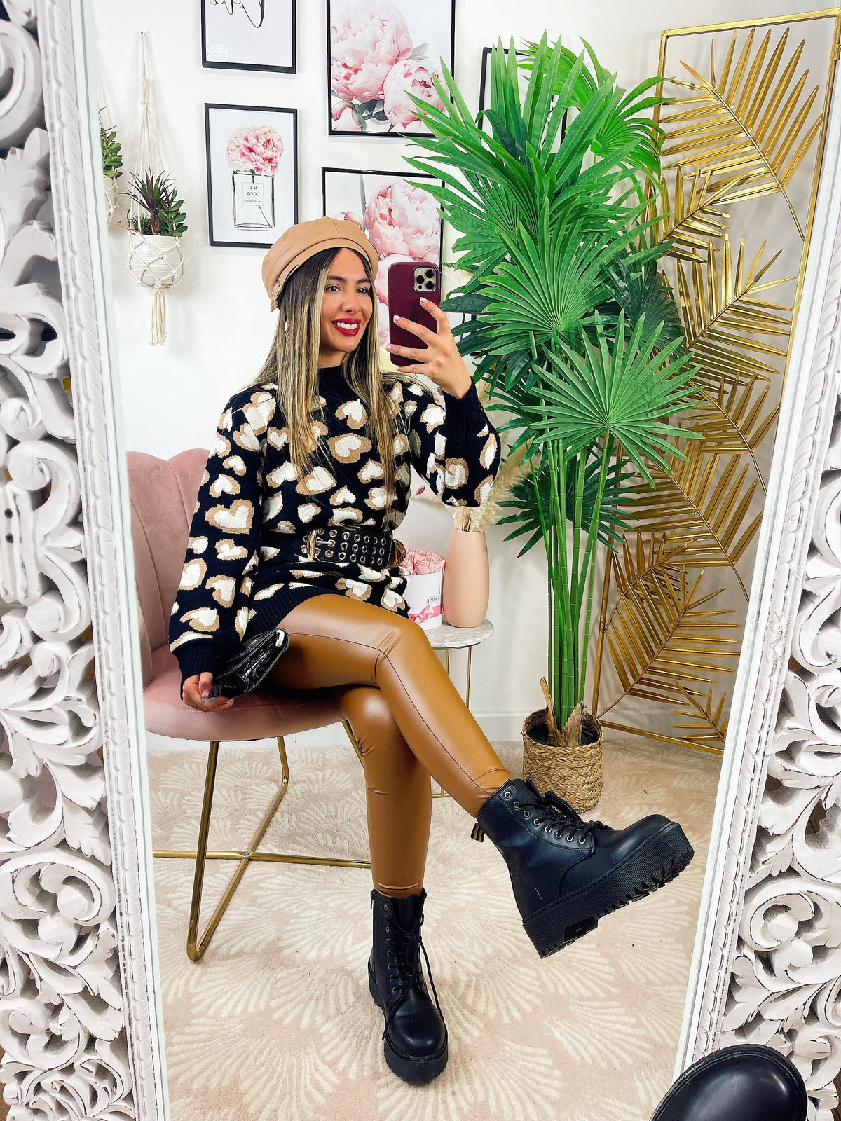Maxi maglione morbidissimo con cuori Nero