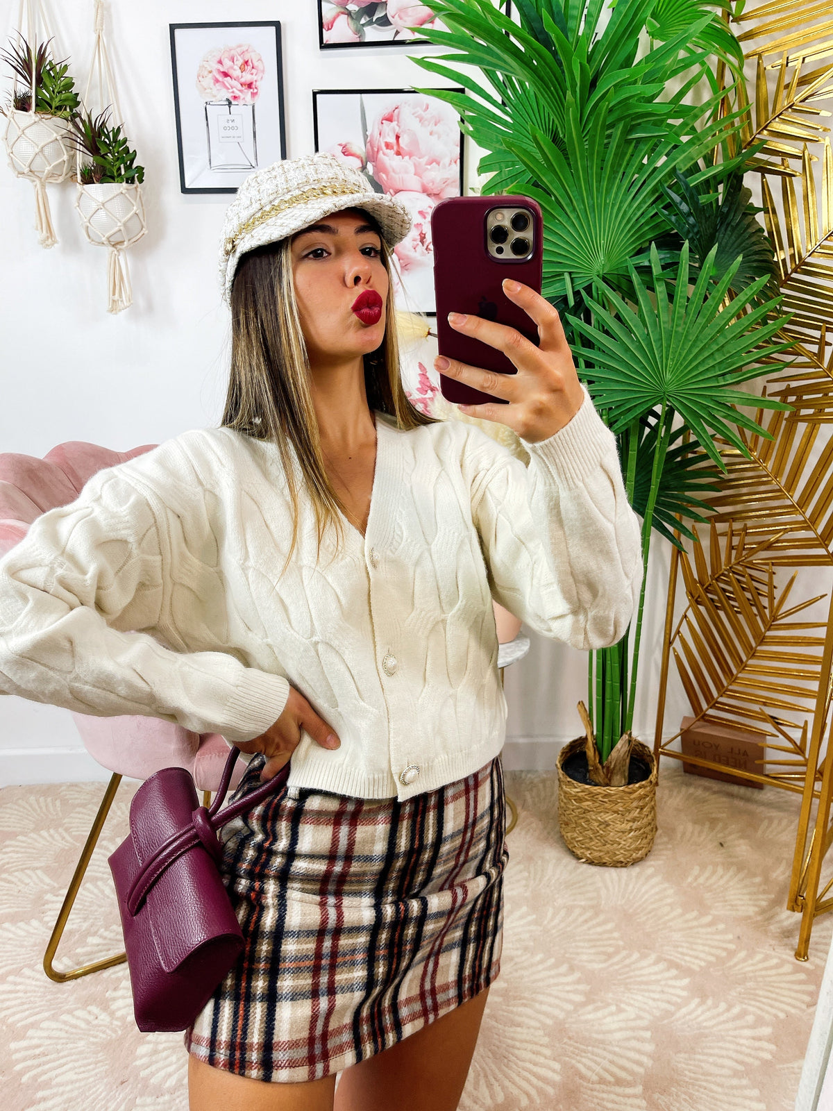 Maglione a trecce bianco, bottoni gioiello