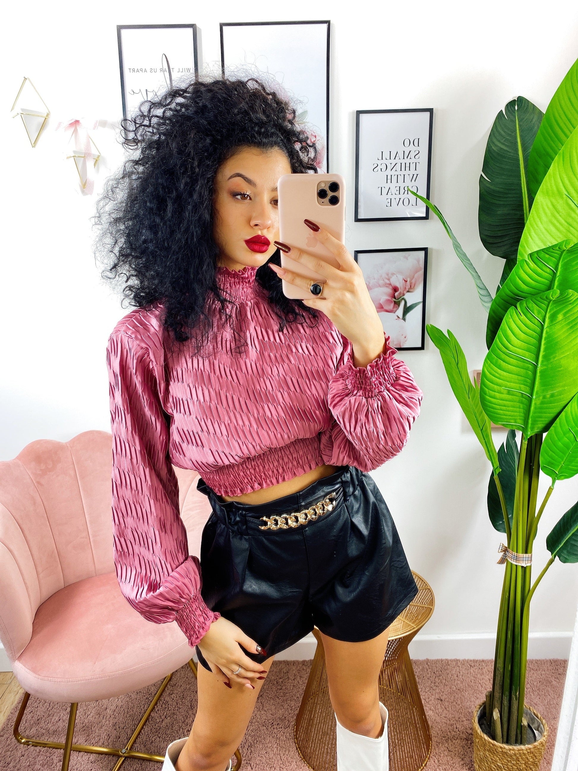 Blusa in raso effetto 3d