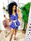 Abito con gonna a V e margherite blu