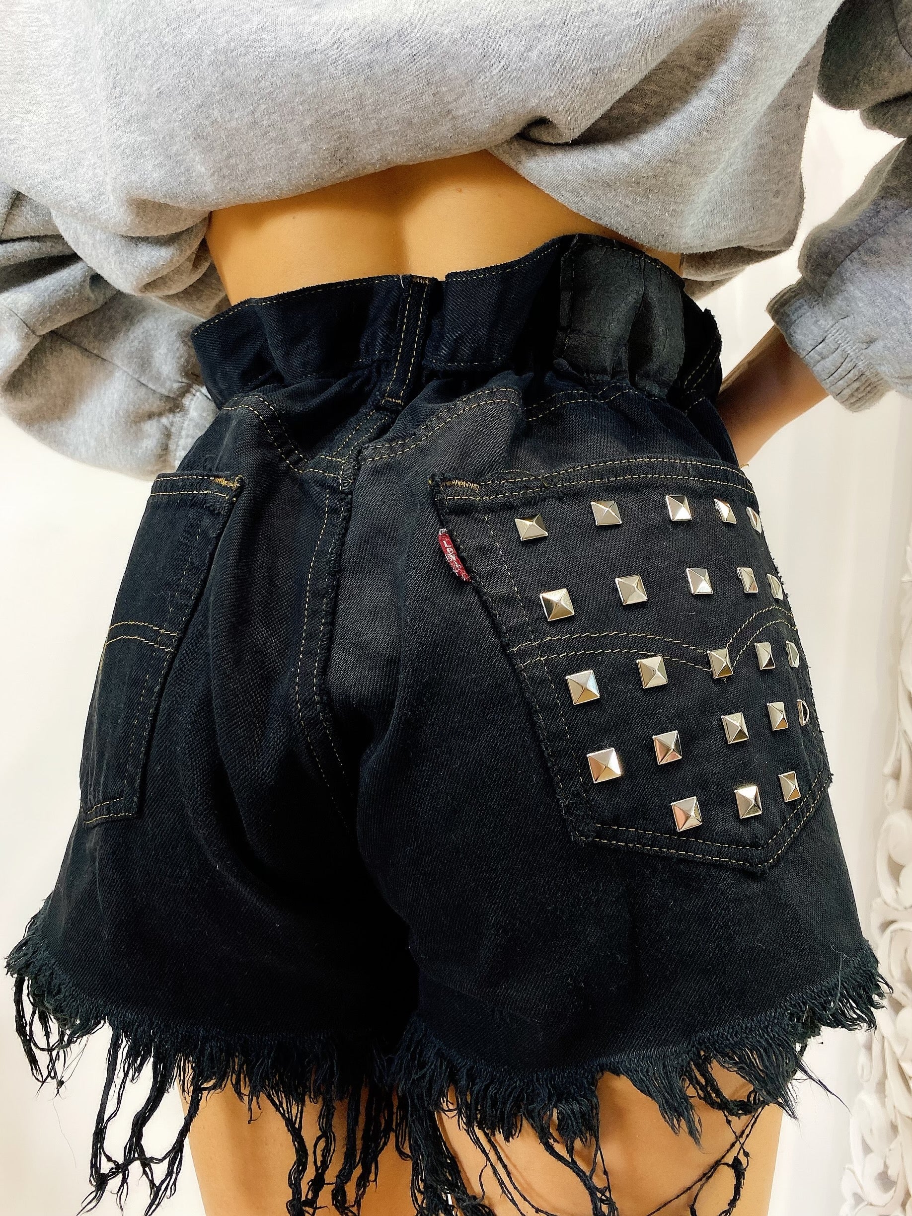 Short Levi’s Vintage con Borchie Nero