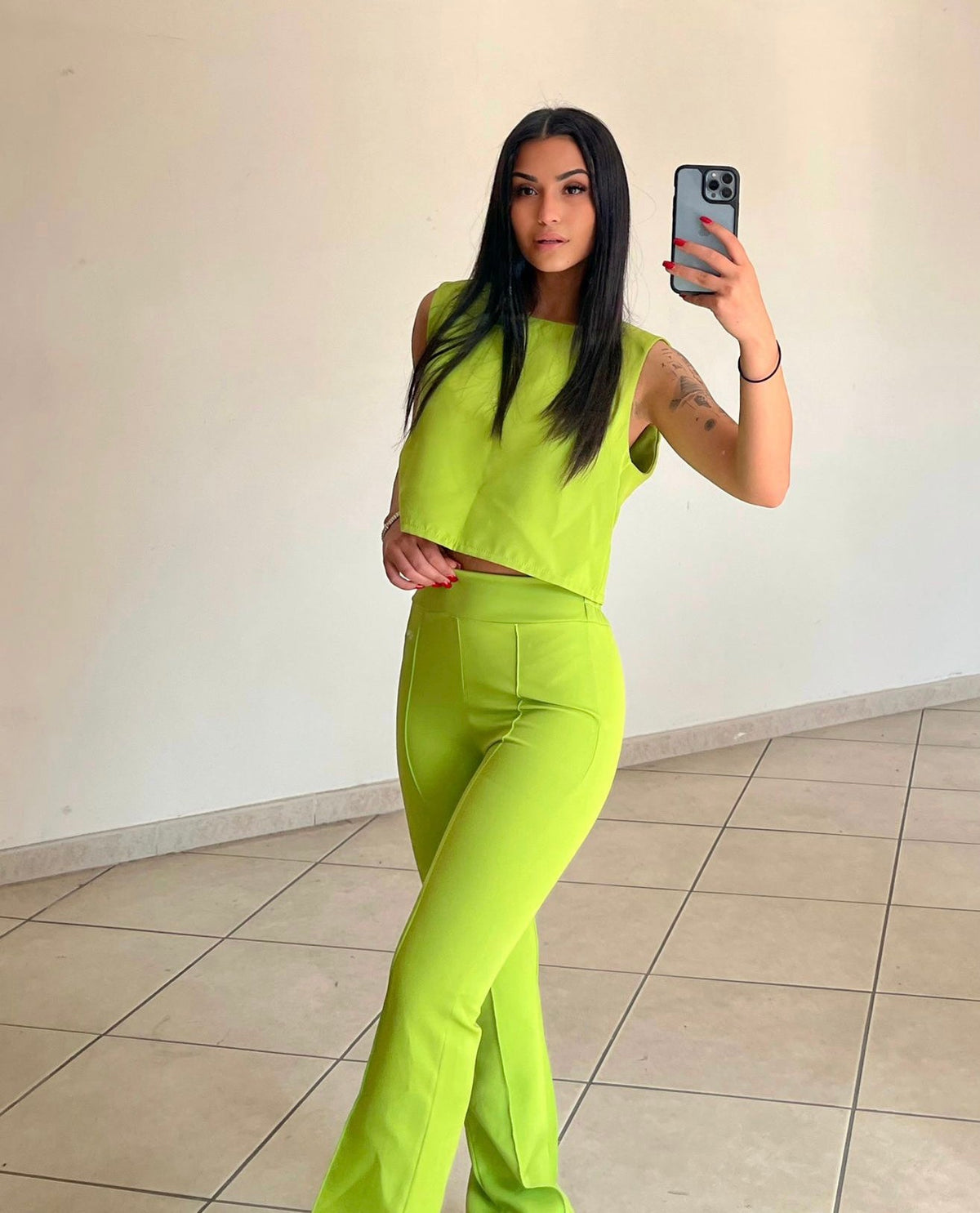 Completo top e pantalone lime