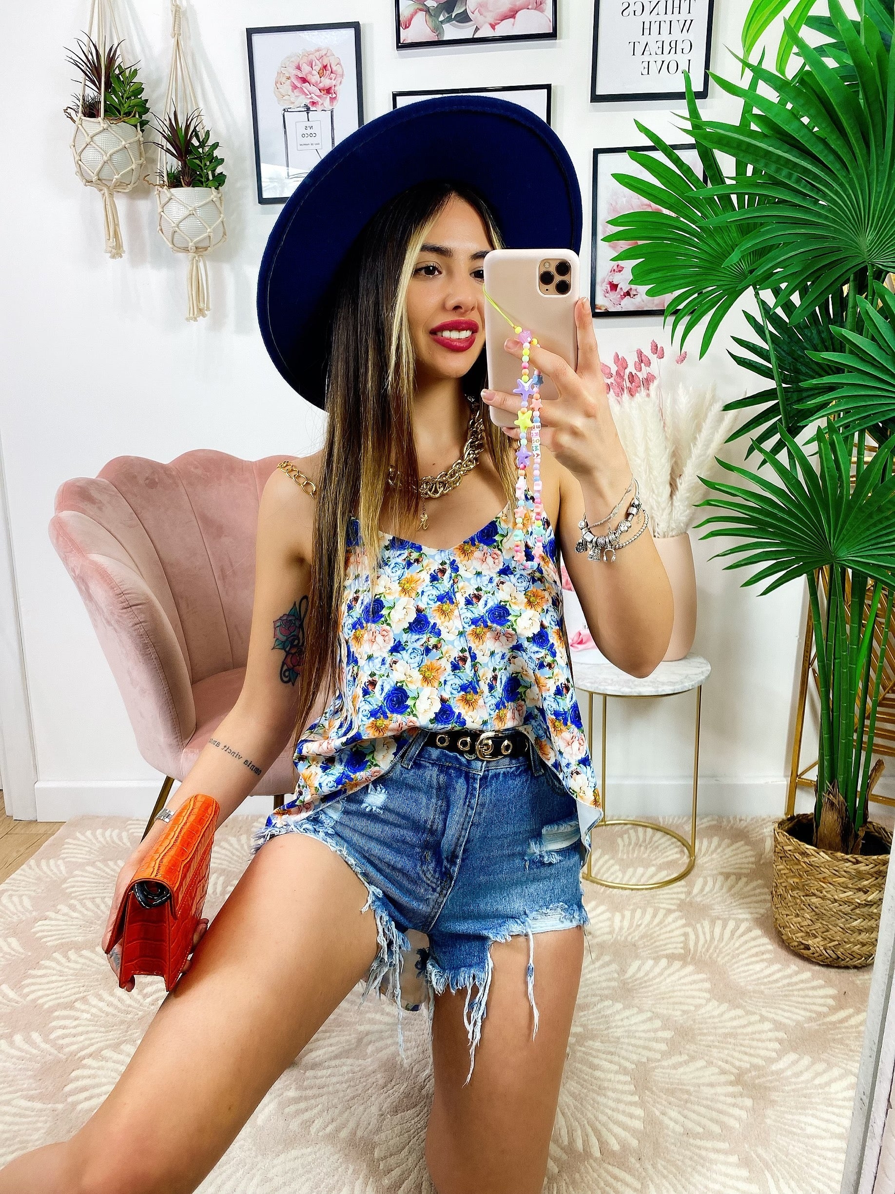 Maxi maglia floreale con catena dettagli blu