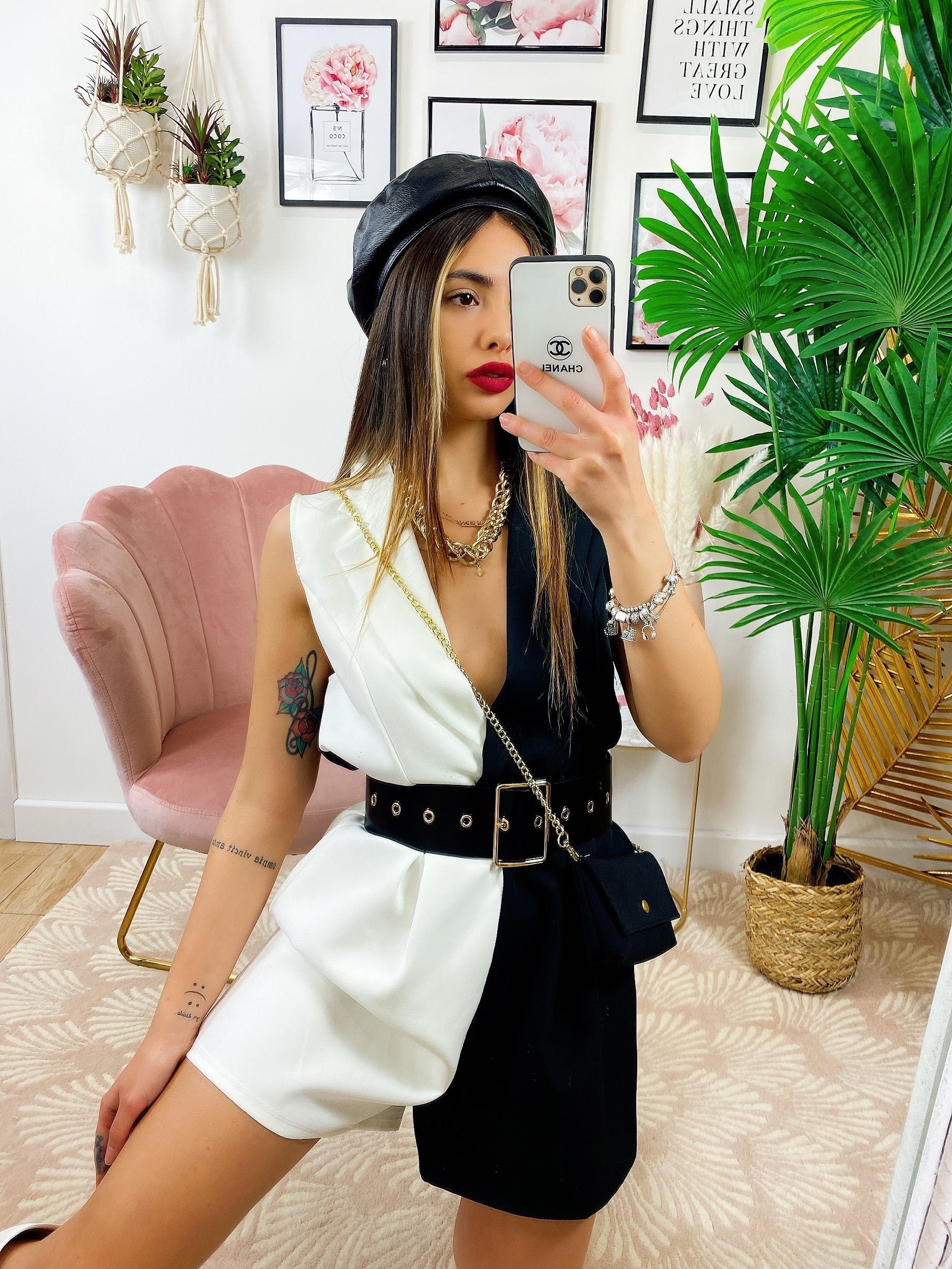 Tutina a Blazer bicolor con borsetta bianco nero