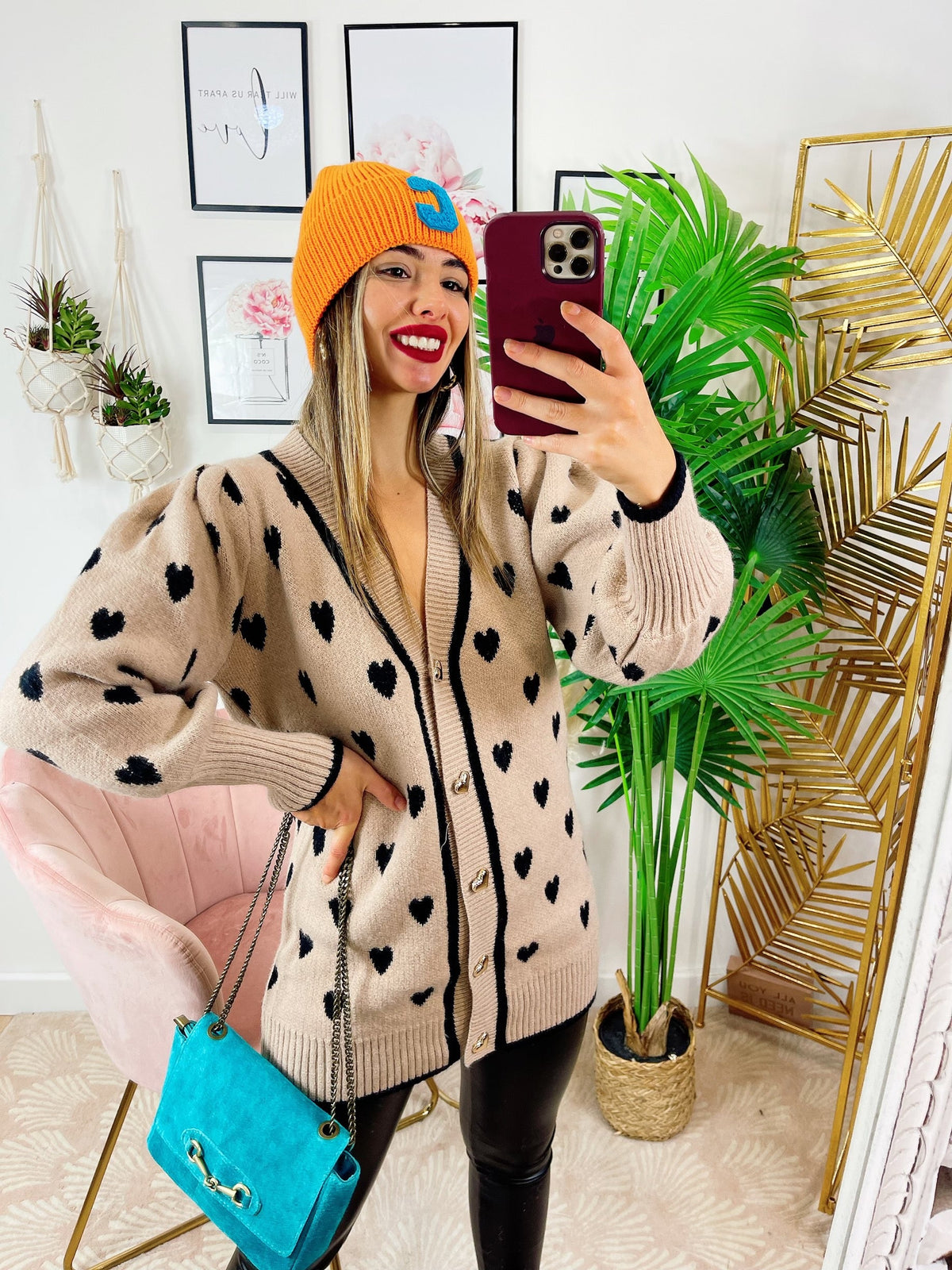 Maxi maglione camel a cuori
