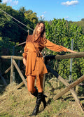 Abito in raso camel