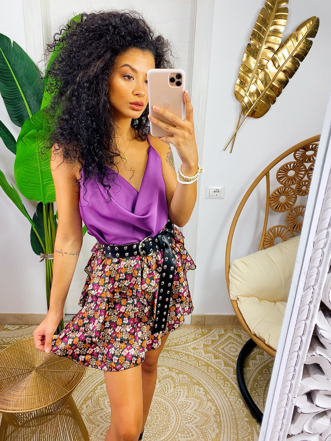 Gonna a balze con fiori Fuxia