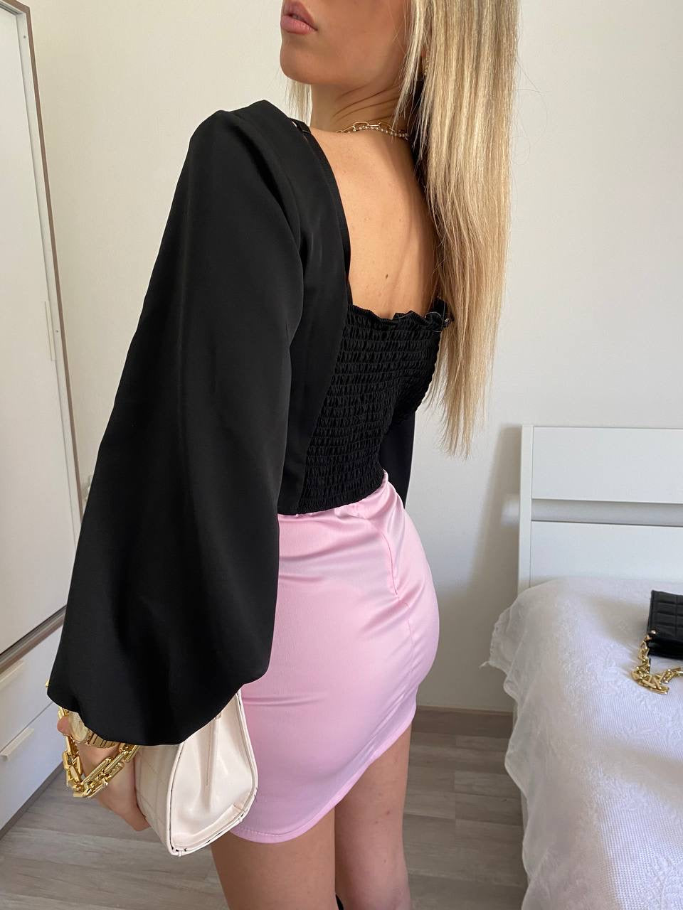 Top con bottoncini nero
