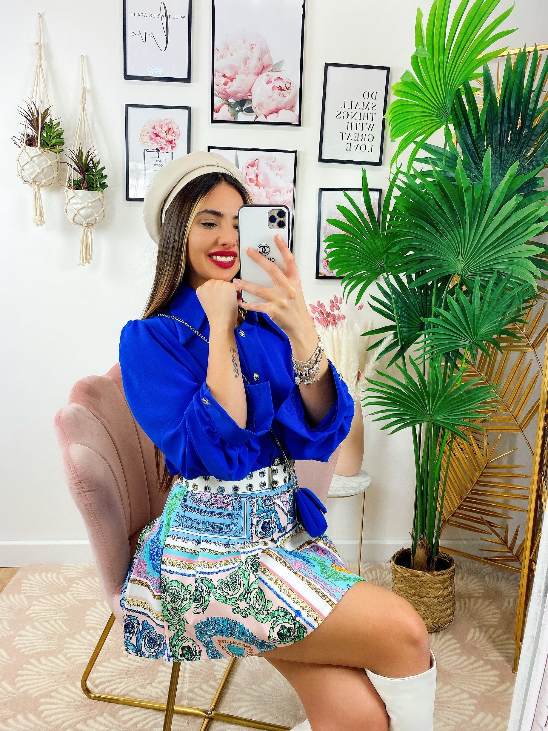 Camicia con bottoni blu