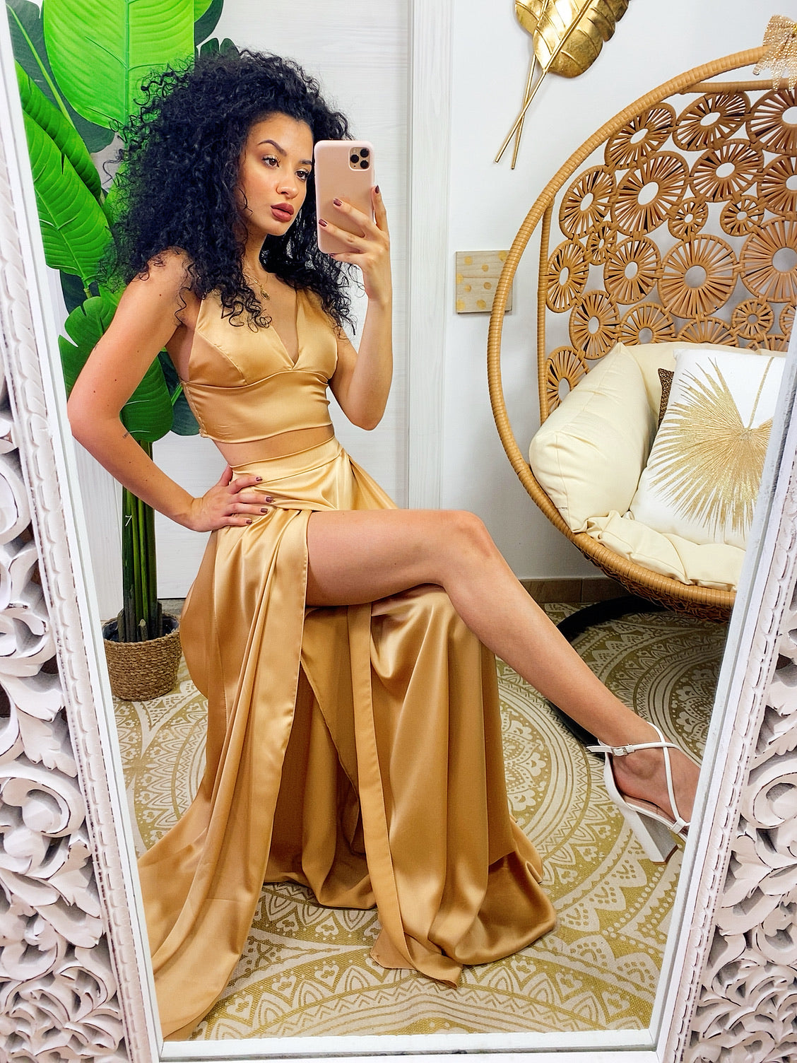 Completo Venere oro