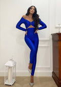 Tuta aderente blu con spilla silver