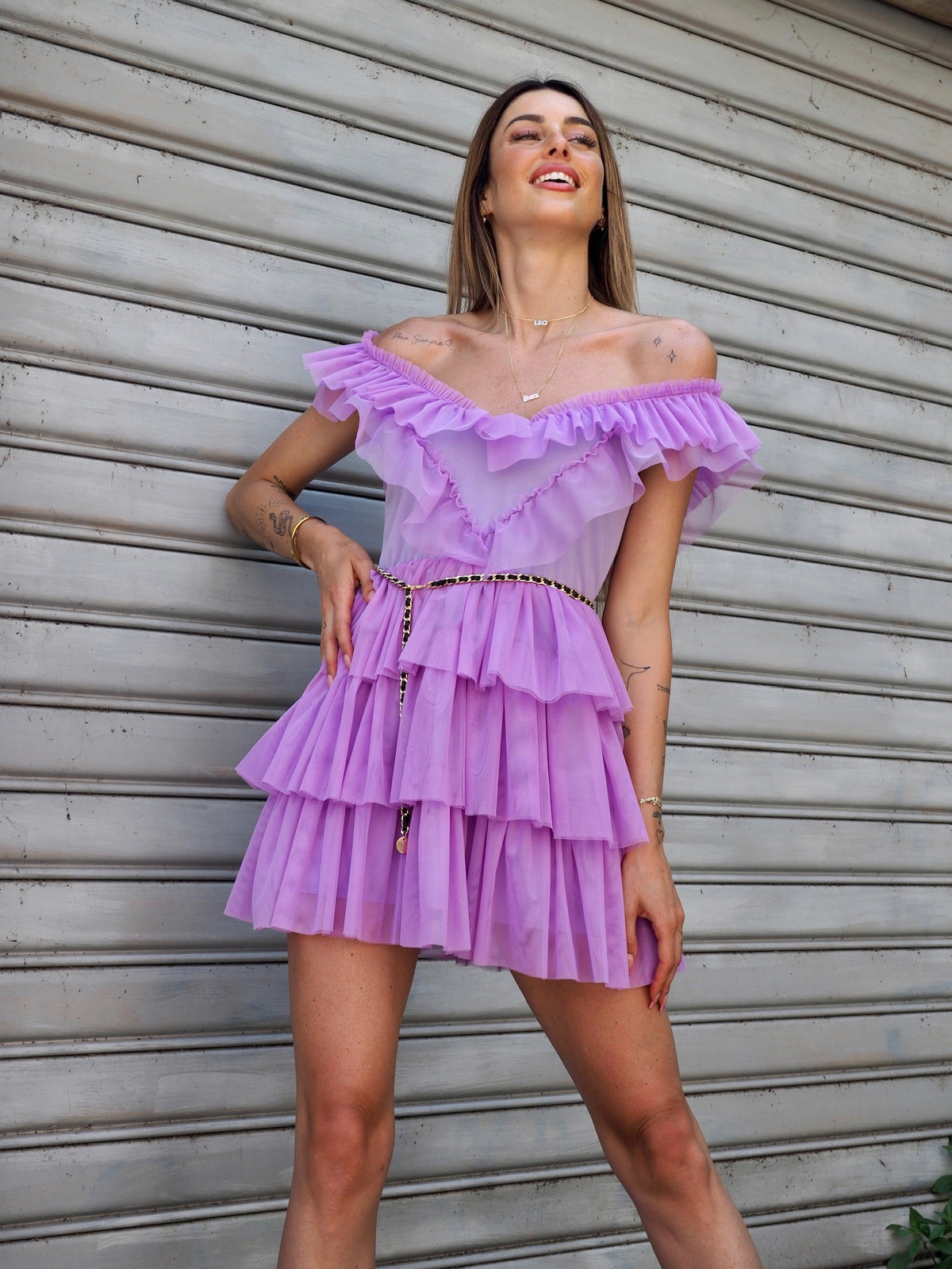 Abito a balze in tulle lilla