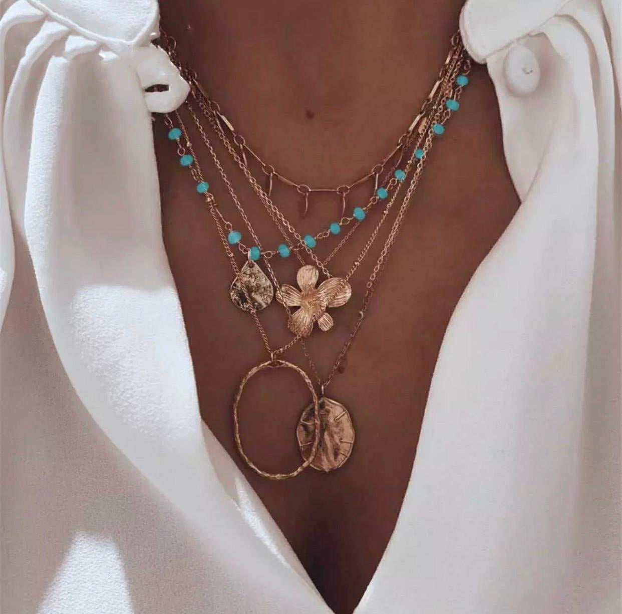 Collana Con fiore