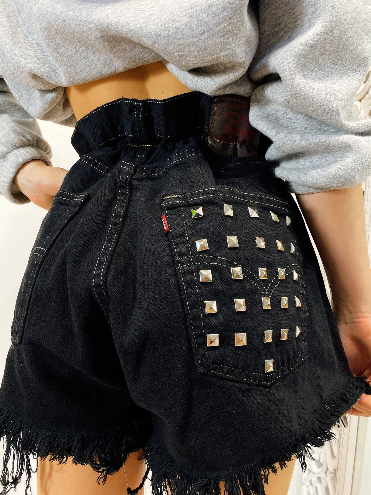 Short Levi’s Vintage con Borchie Nero