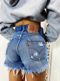 Short Levi’s Vintage bagno medio con strappi