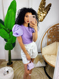 Maglia lilla con manica arricciata