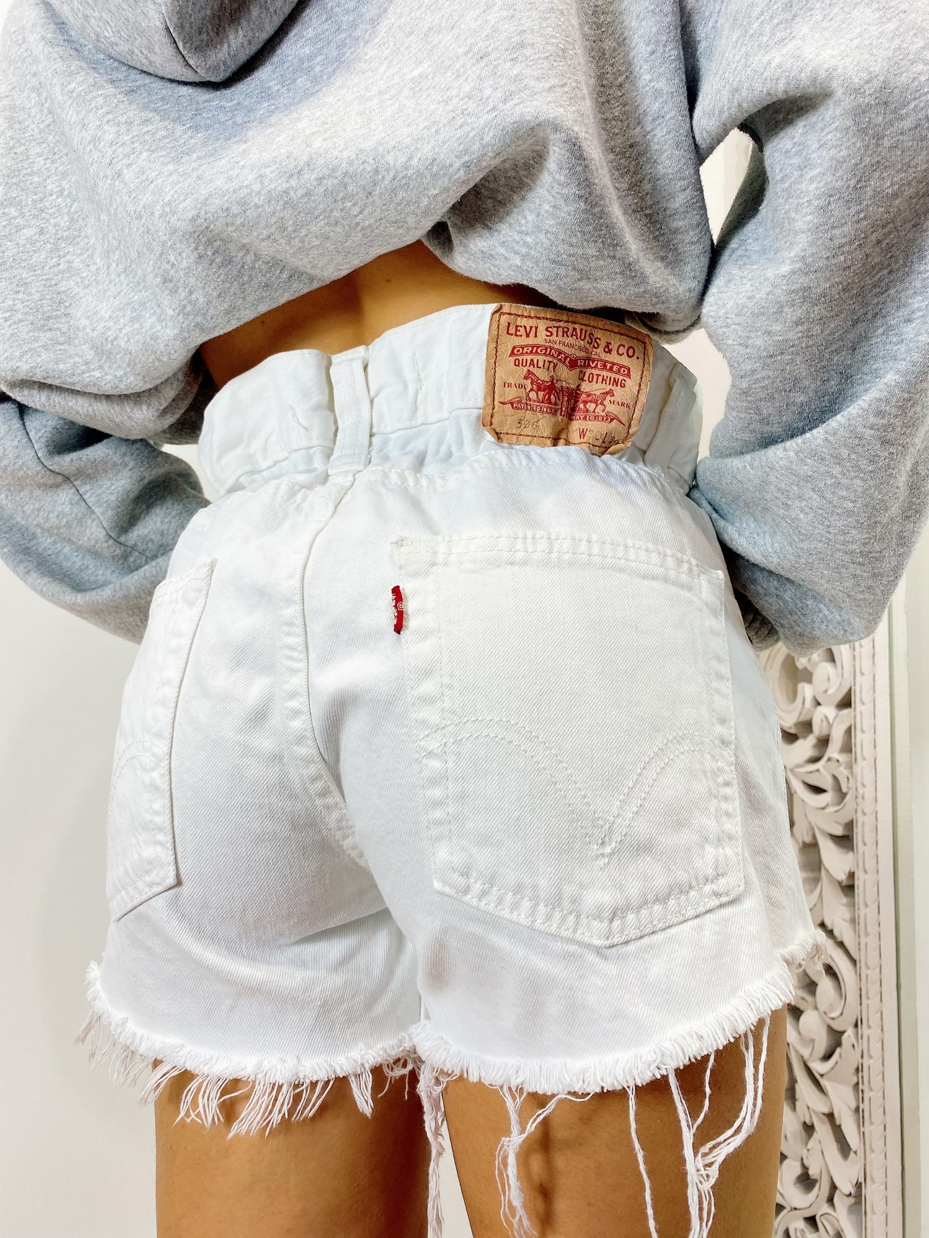 Short Levi’s Vintage Bianco