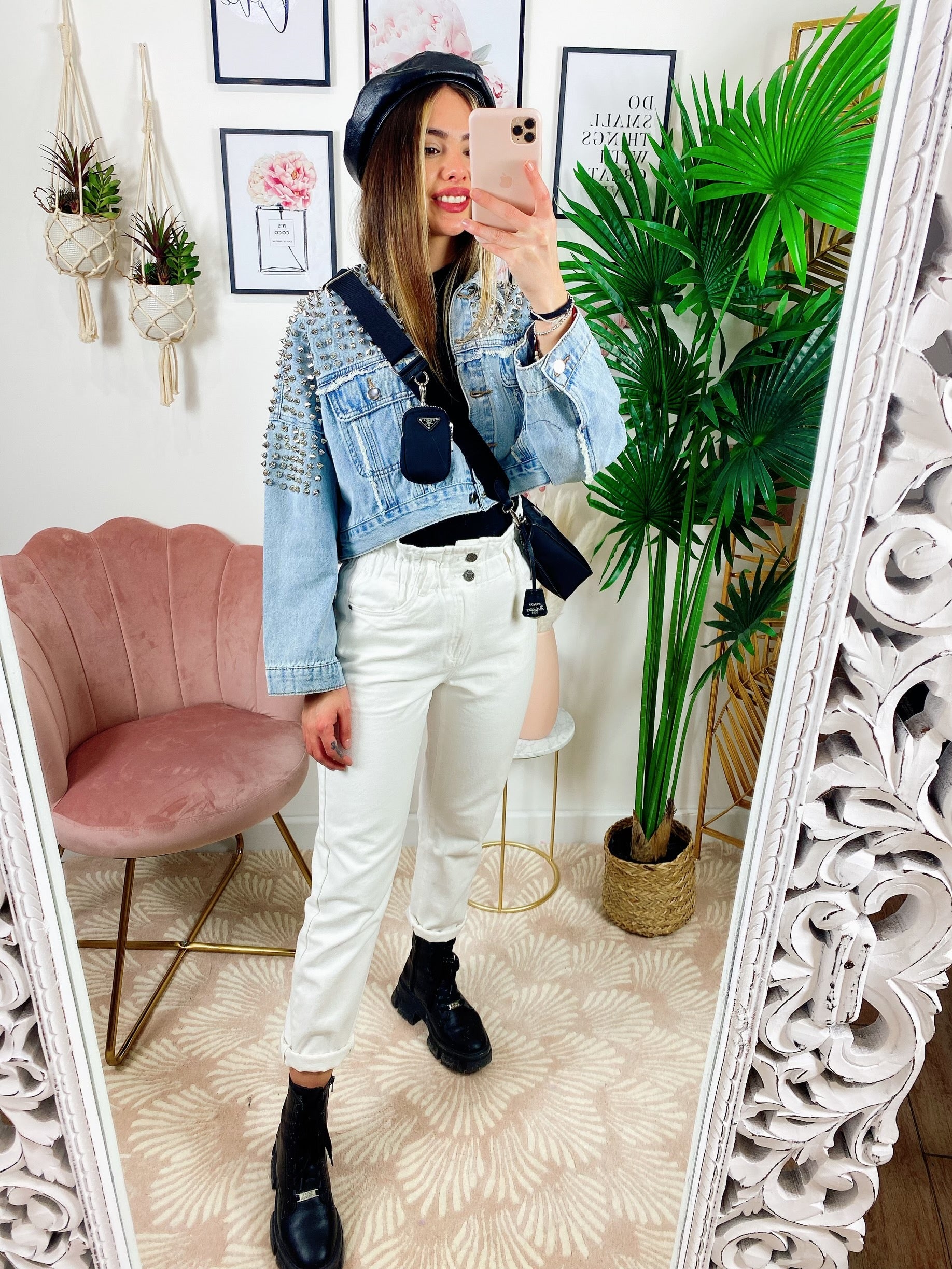 Giacca di jeans con borchie
