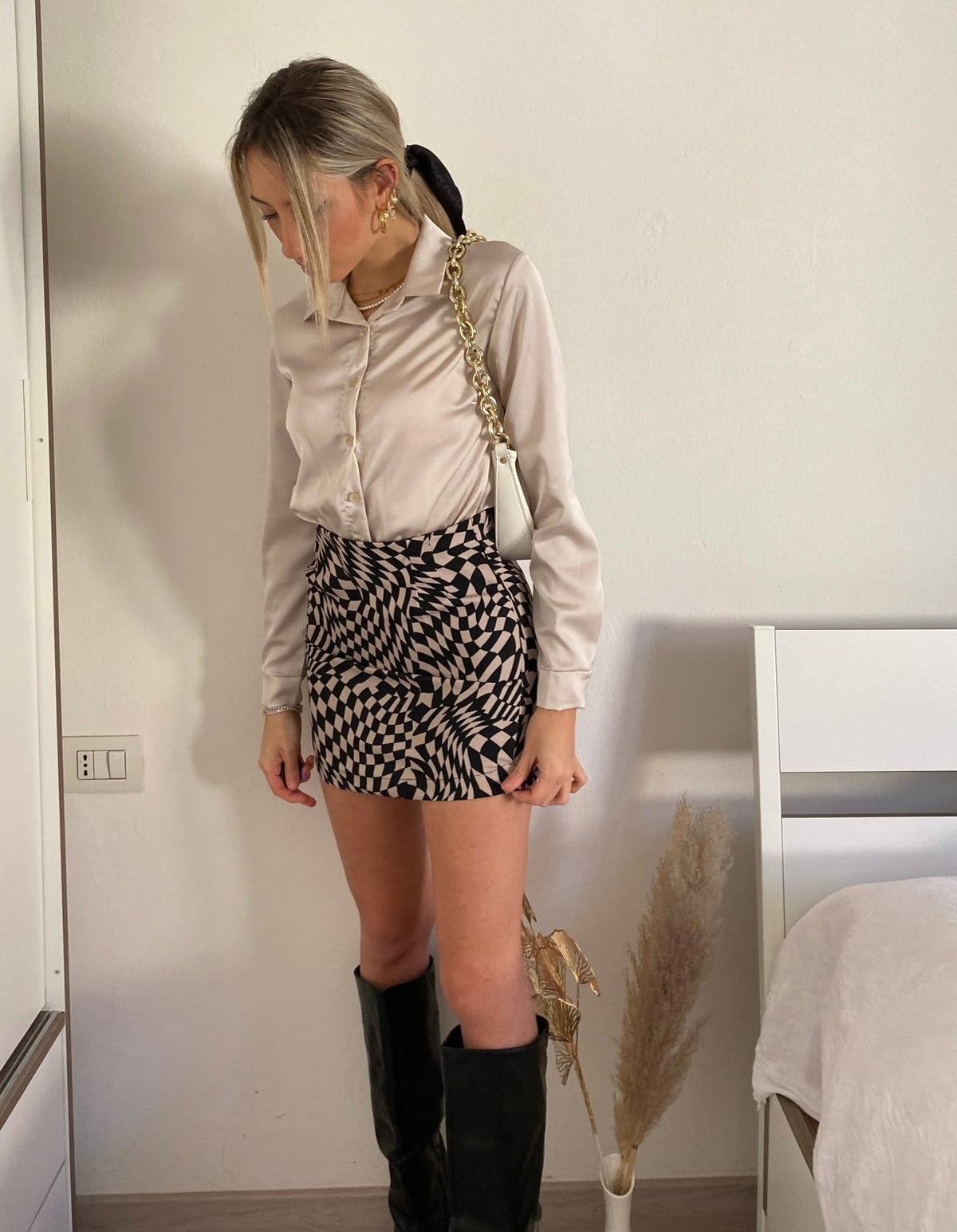 Gonna Geometric beige nera