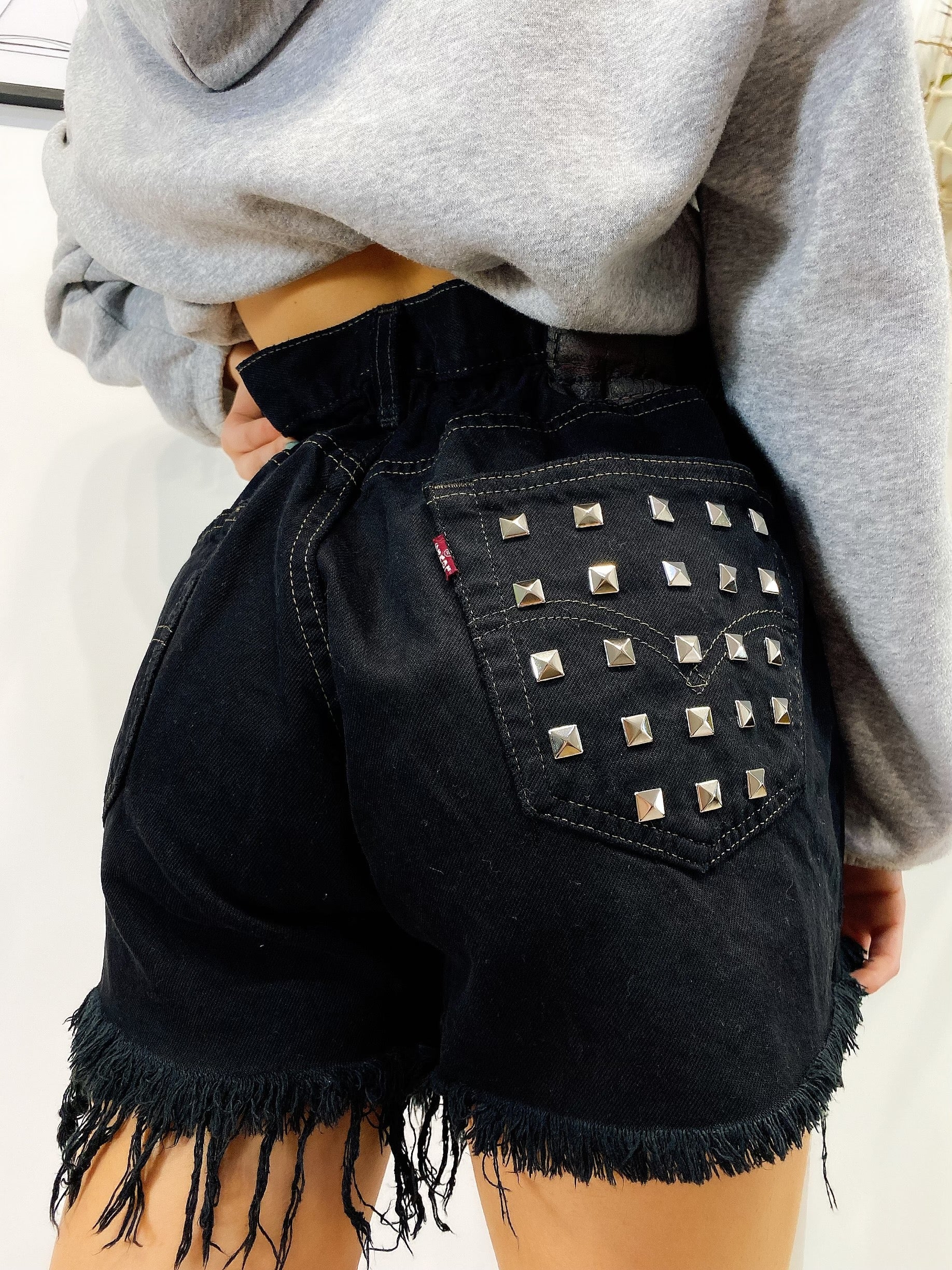 Short Levi’s Vintage con Borchie Nero
