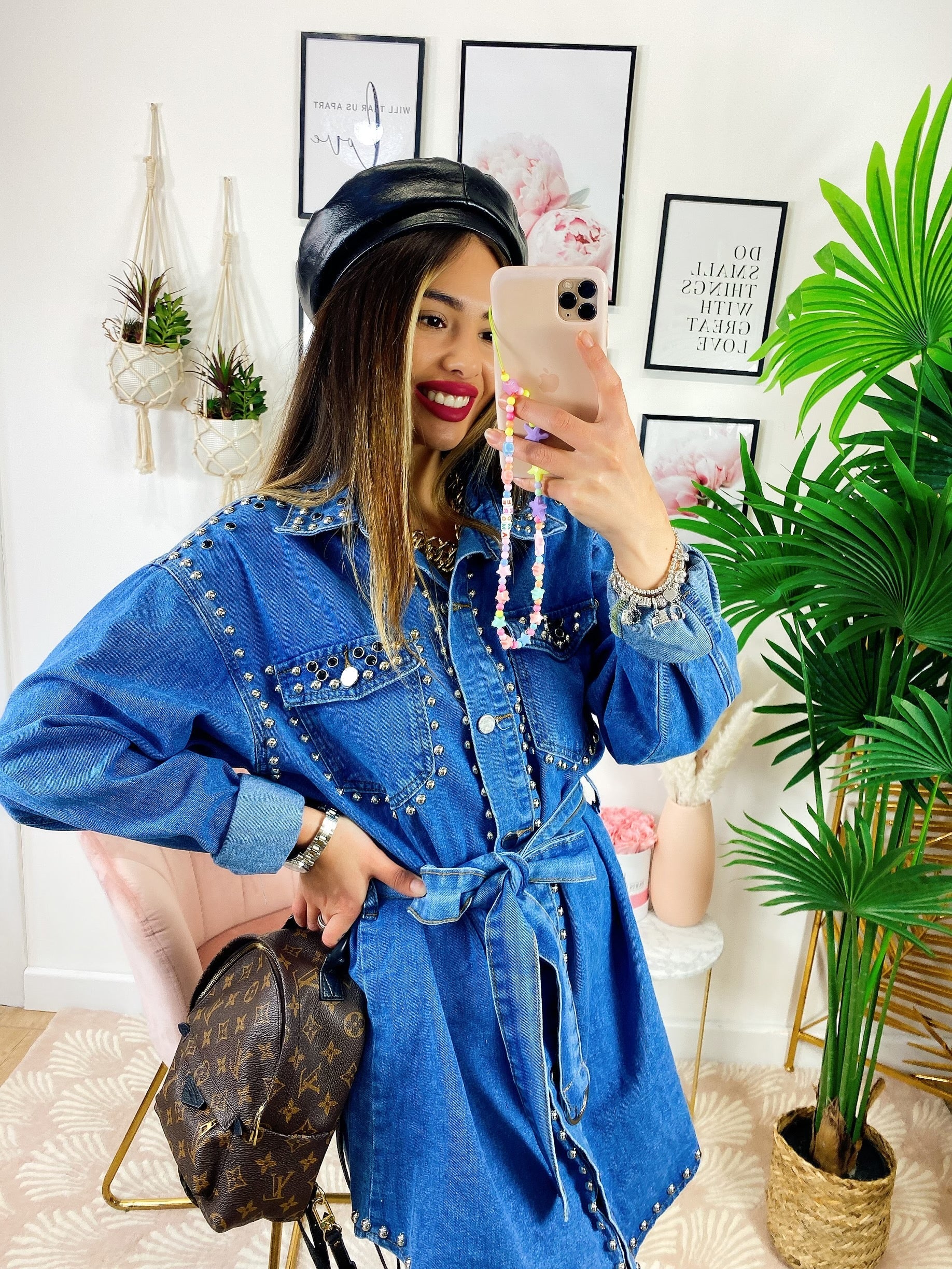 Abito Denim con borchie