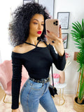 Crop top con incrocio collo