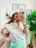 T-shirt con stampa e cuori