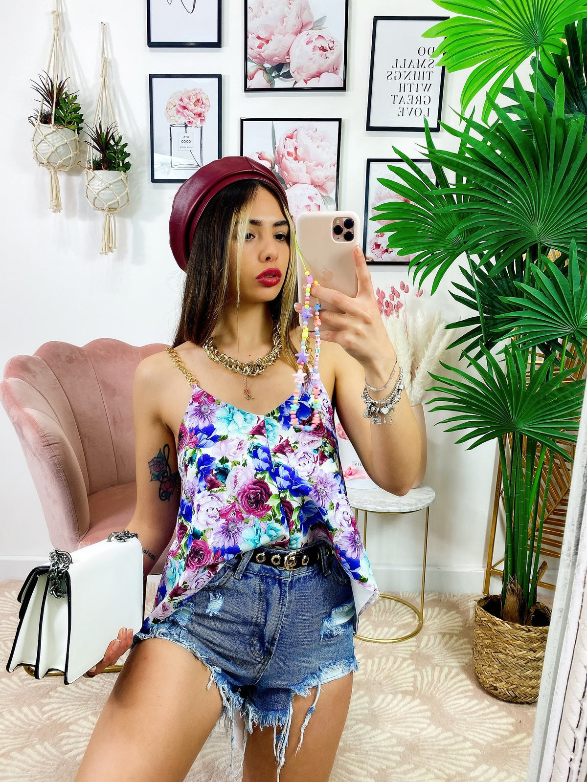 Maxi maglia floreale con catena dettagli Fuxia