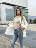 Blazer bianco con cintura