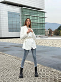 Jeans aderente sfrangiato sotto