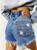 Short Levi’s Vintage con Borchie