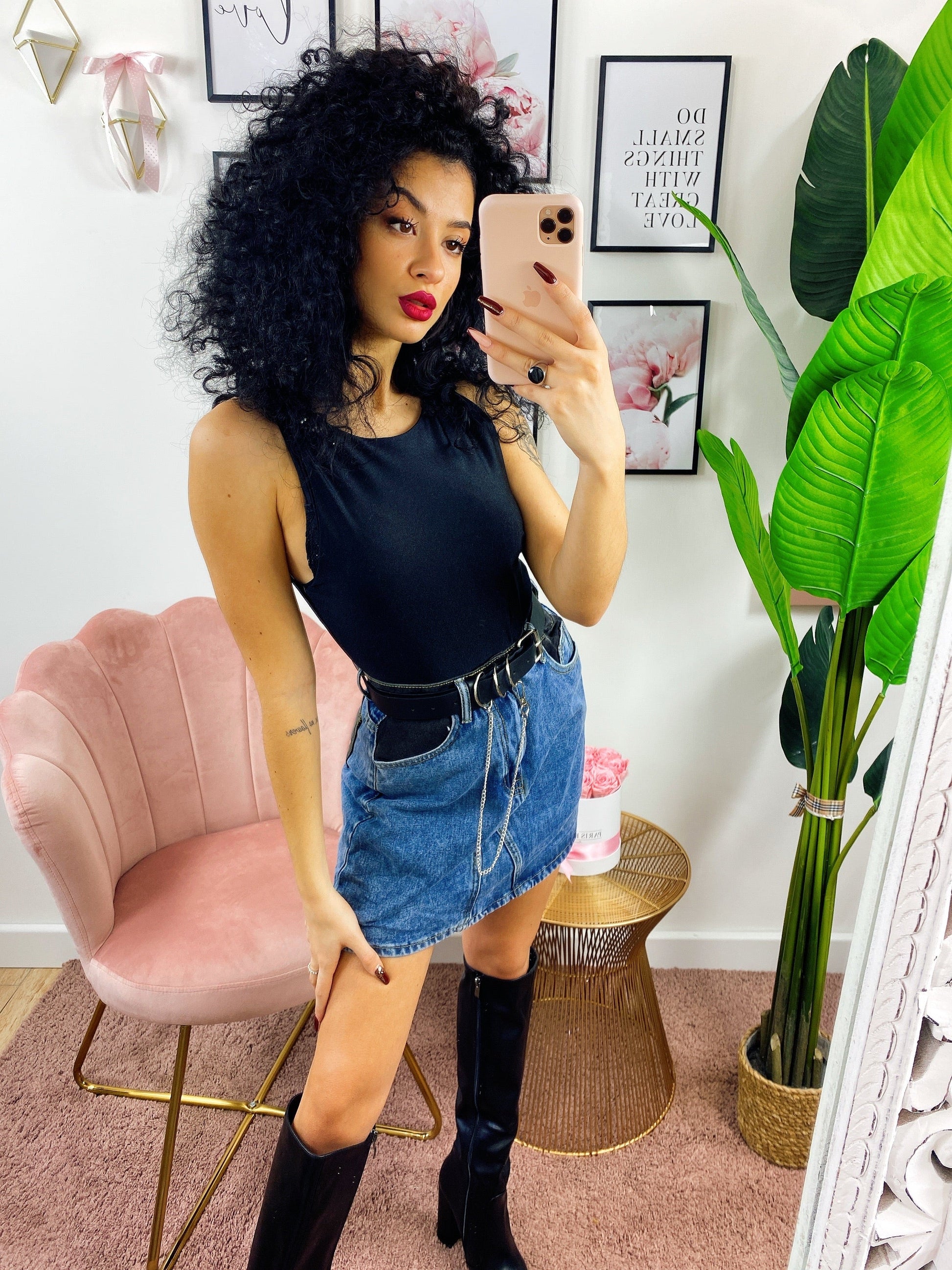 Gonna di Jeans con tasche nere e cintura