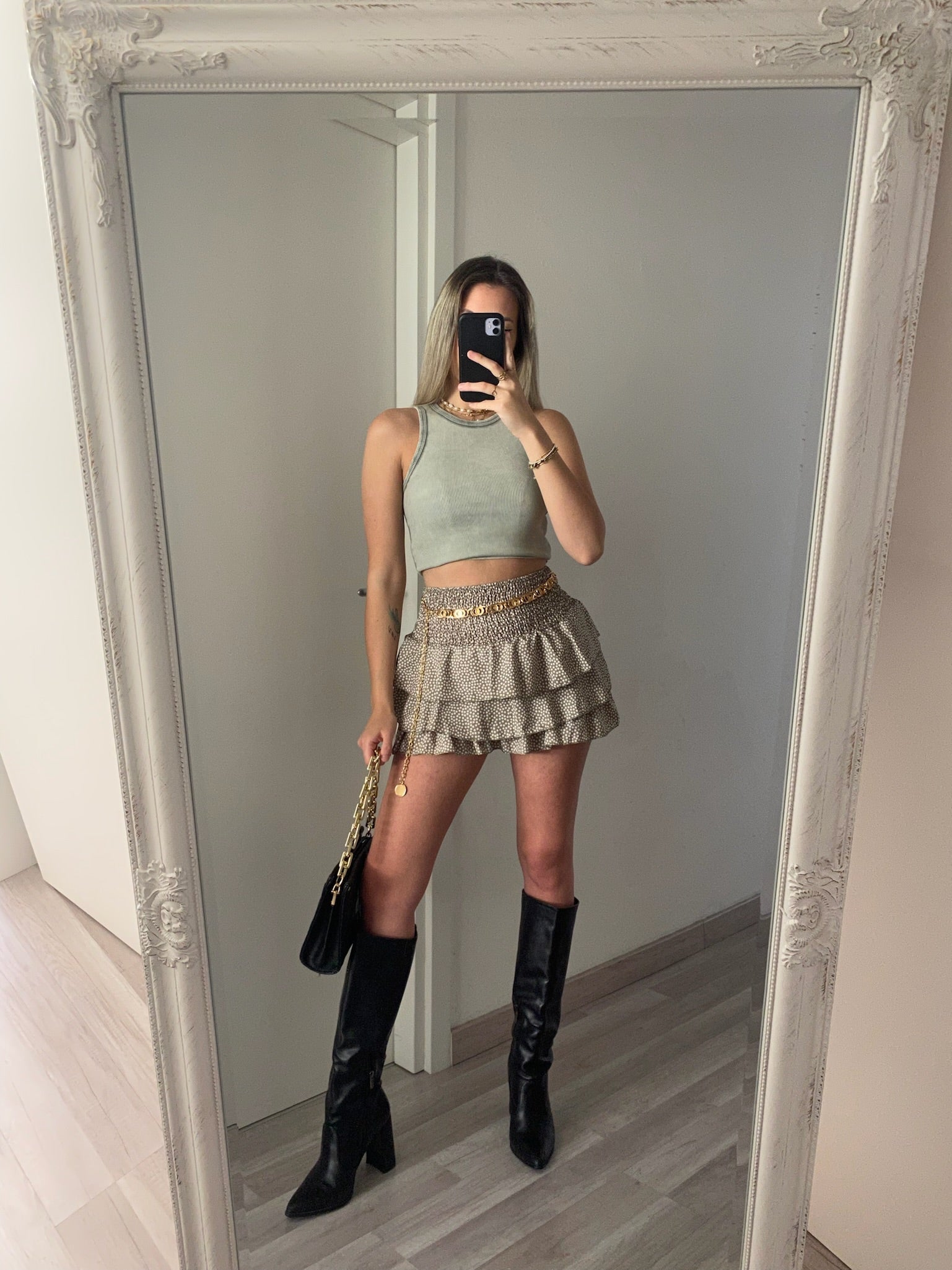 Gonna a balze a pois verde militare